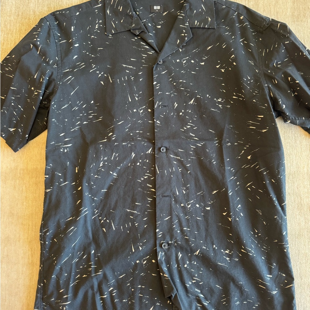 Uniqlo button down